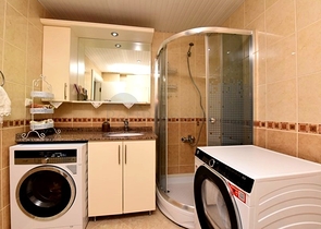 3+1 apartment with separate kitchen in the center of Alanya