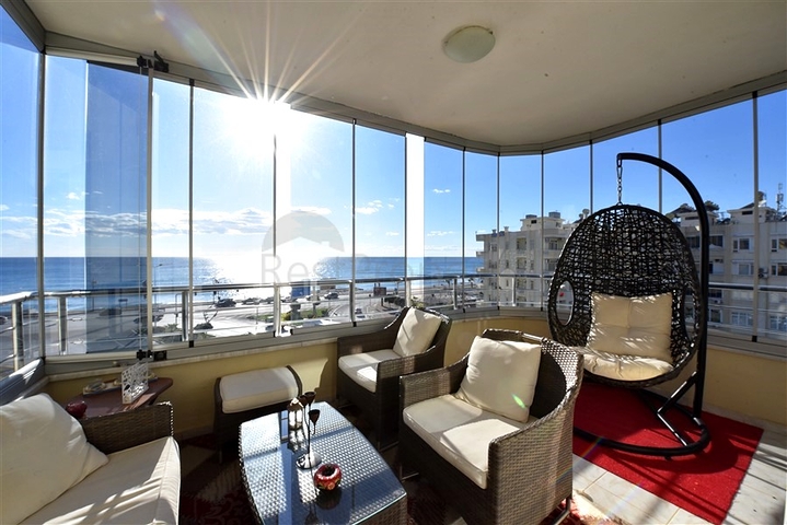 Large apartment on the first line