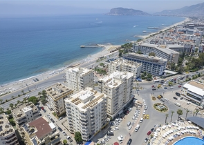 Large apartment on the first line