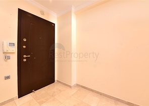 Large apartment on the first line