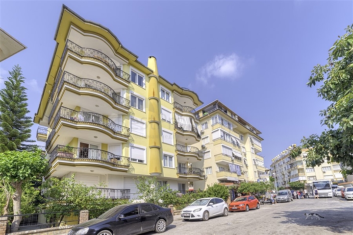 Apartment in the center of Alanya with the possibility of obtaining a residence permit