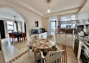 Apartment in the center of Alanya with the possibility of obtaining a residence permit