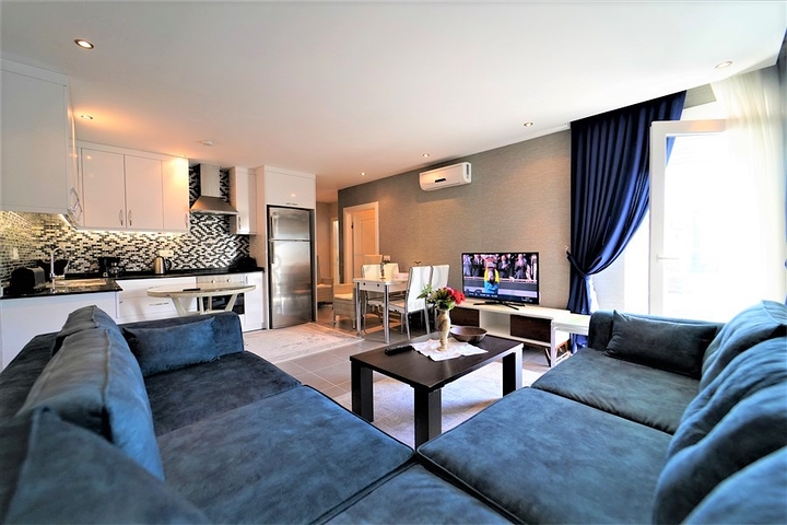 2+1 apartment in the popular area of Mahmutlar