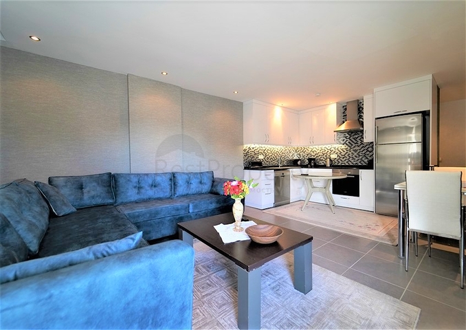 2+1 apartment in the popular area of Mahmutlar