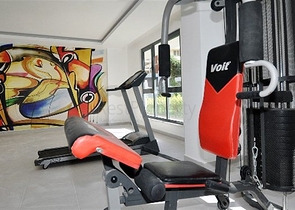 2+1 apartment in the popular area of Mahmutlar