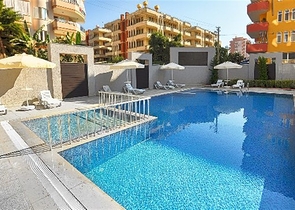 2+1 apartment in the popular area of Mahmutlar