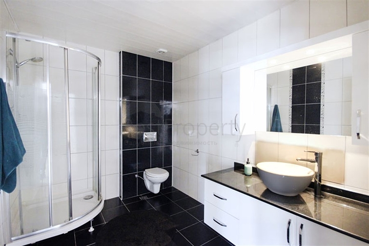 Spacious penthouse in Mahmutlar