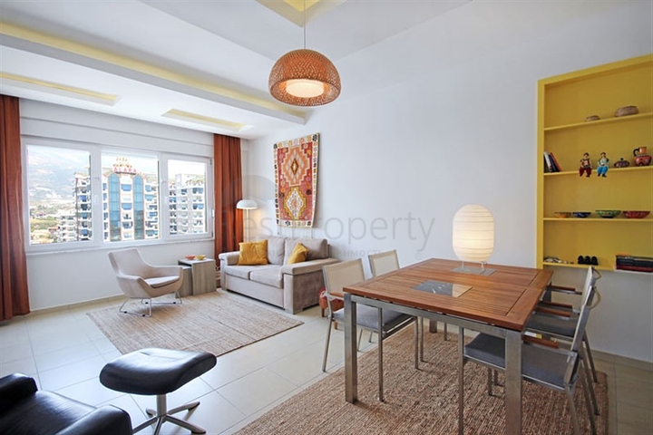 Spacious penthouse in Mahmutlar