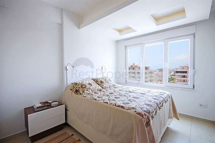 Spacious penthouse in Mahmutlar