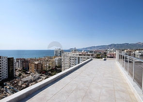 Spacious penthouse in Mahmutlar