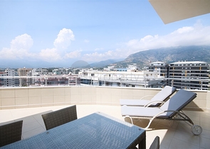 Spacious penthouse in Mahmutlar