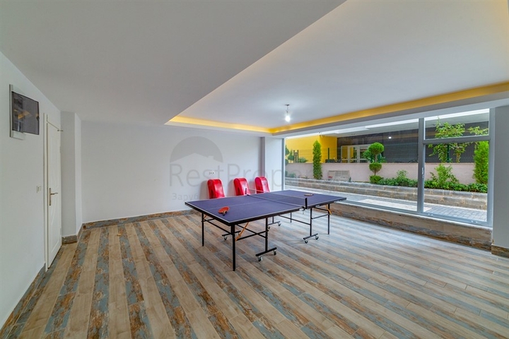 Spacious 3+1 apartments in Mahmutlar