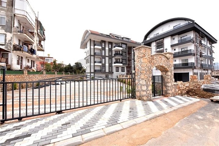 1+1 apartment in a new complex in Oba district