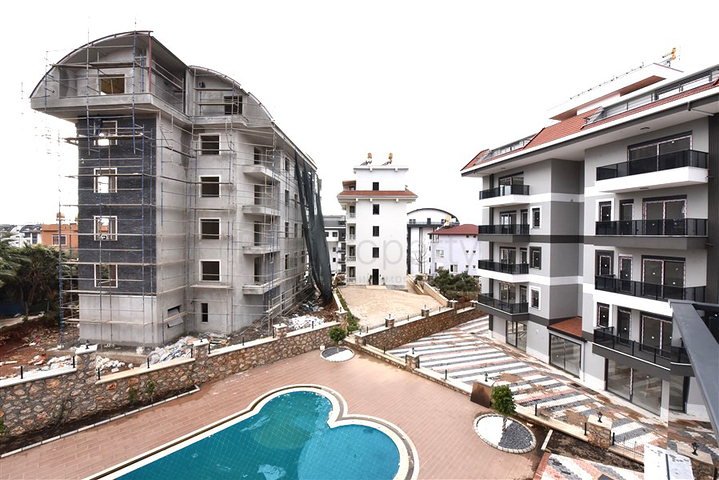 1+1 apartment in a new complex in Oba district