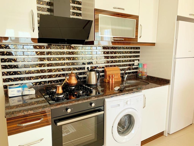 View penthouse from the owner with a 2+1 layout in the Mahmutlar area