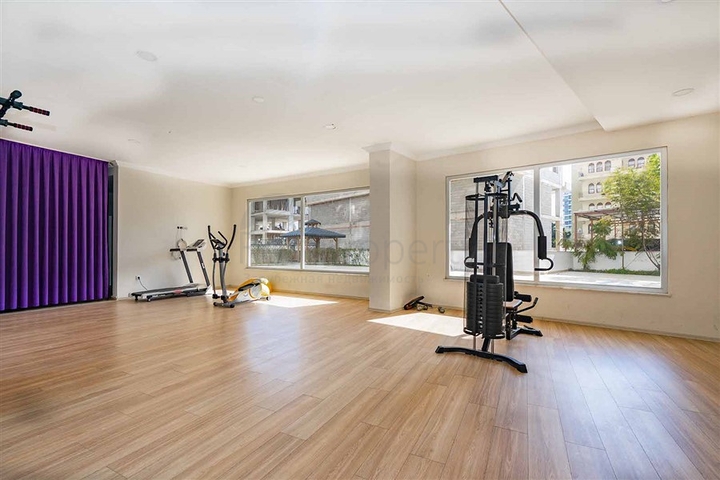 View penthouse from the owner with a 2+1 layout in the Mahmutlar area