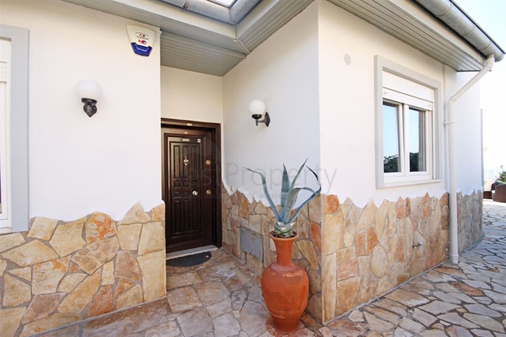 Villa with panoramic sea view