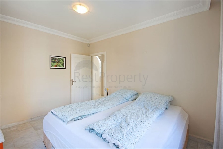 Villa with panoramic sea view