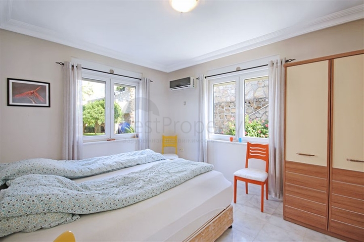 Villa with panoramic sea view