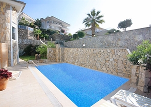 Villa with panoramic sea view