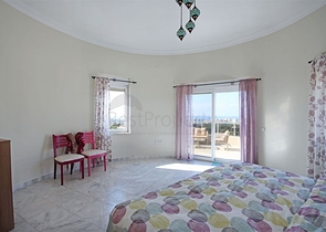 Villa with panoramic sea view