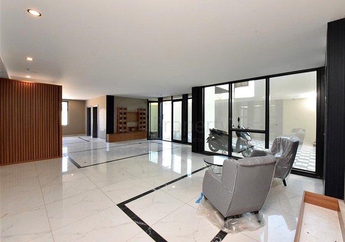 Spacious 3+1 apartment for a large family in Oba district 