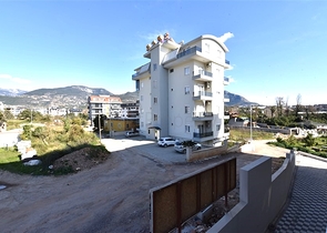 Spacious 3+1 apartment for a large family in Oba district 