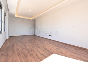 Spacious 3+1 apartment for a large family in Oba district 