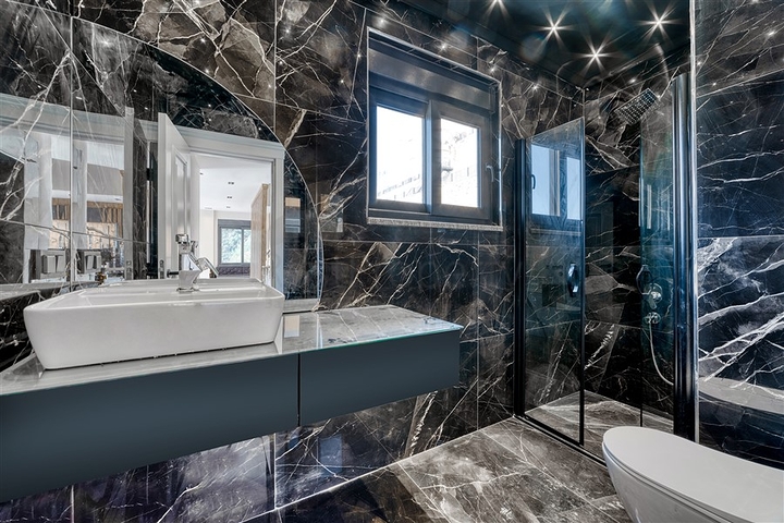 Sea view villas in the central area of Alanya