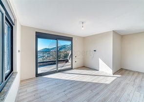 Sea view villas in the central area of Alanya