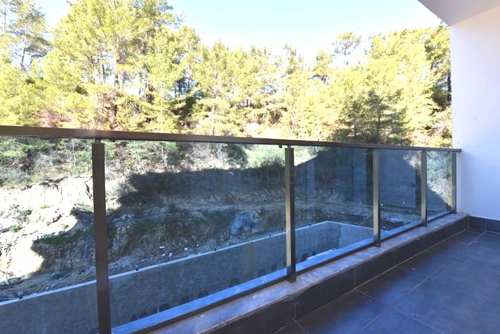 1+1 apartment in Avsallar district