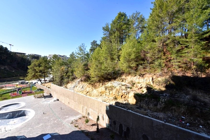 1+1 apartment in Avsallar district