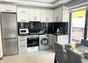 Apartment in a new building 300 m from the sea in the center of Alanya