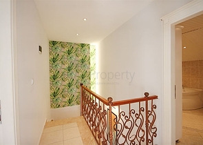 Penthouse with panoramic view in the heart of Alanya