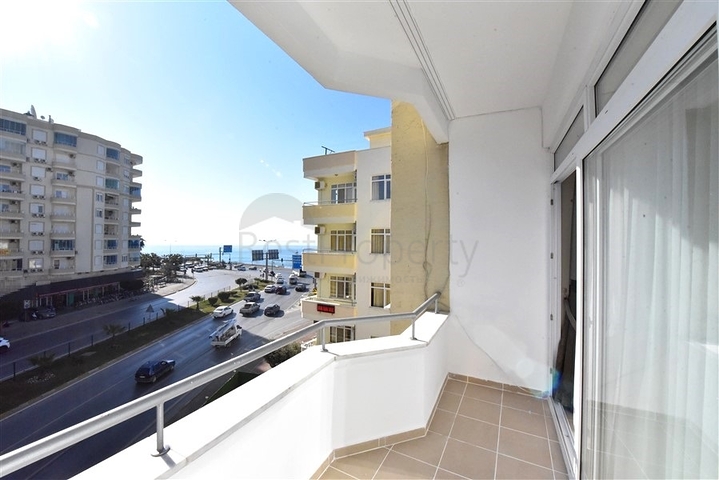 1+1 apartment in Tosmur district 