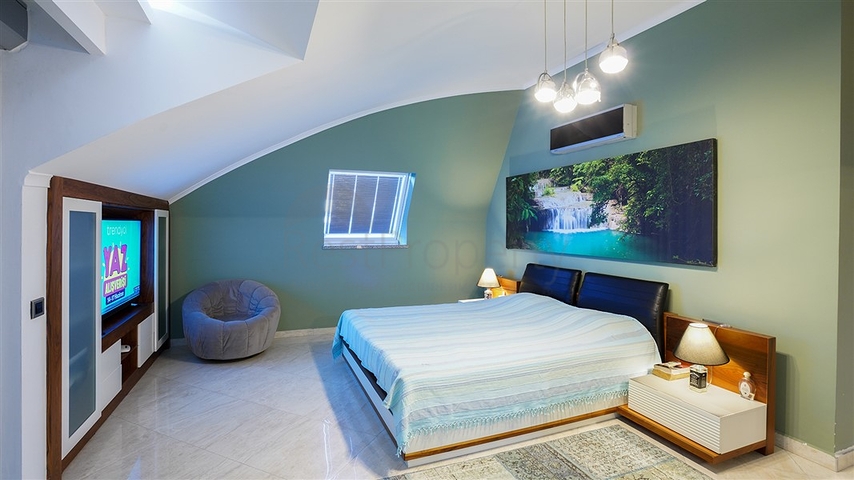 Luxury 3+2 penthouse in Oba district