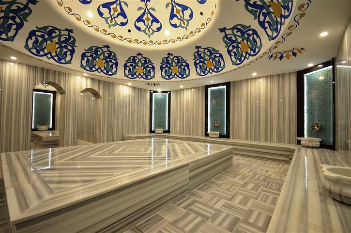 2+1 apartment in a respectable complex 50 meters from the beach in Kargicak district 