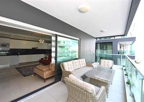 2+1 apartment in a respectable complex 50 meters from the beach in Kargicak district 