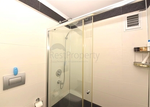 2+1 apartment in a respectable complex 50 meters from the beach in Kargicak district 