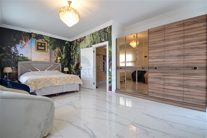 3+1 penthouse in a residential complex with infrastructure in Kargicak district