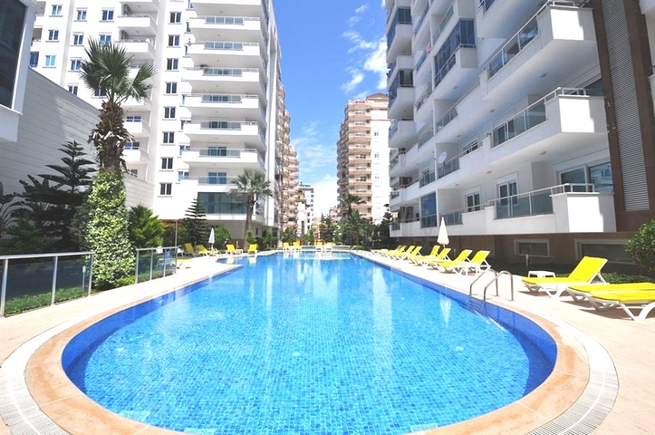 5+1 penthouse in Mahmutlar district 