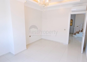 5+1 penthouse in Mahmutlar district 