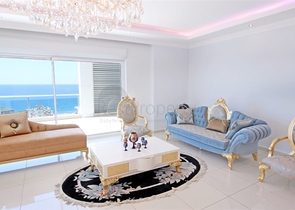 5+1 penthouse in Mahmutlar district 