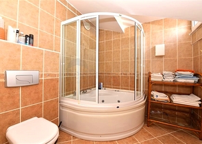 Two-bedroom furnished penthouse in the Oba area