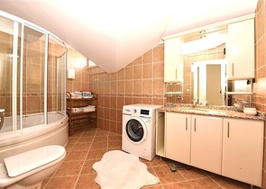 Two-bedroom furnished penthouse in the Oba area