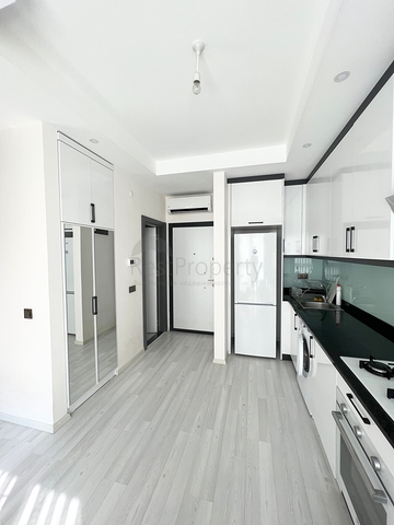 One bedroom apartment in the center of Alanya, 200 m from the sea 