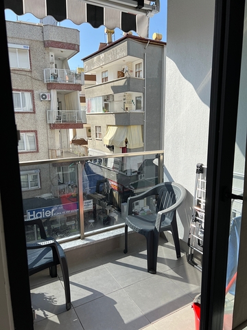 One bedroom apartment in the center of Alanya, 200 m from the sea 