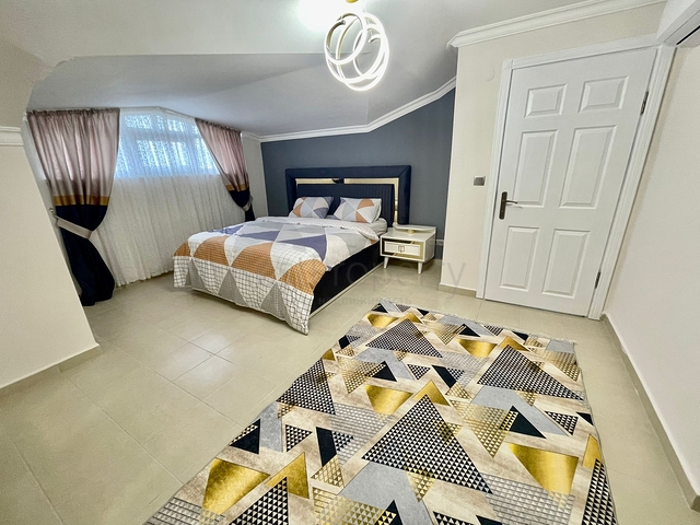 Spacious 3+1 penthouse in Avsallar district