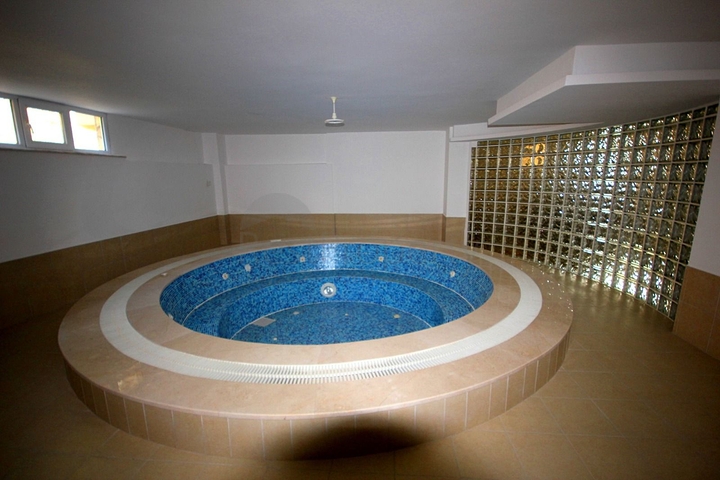 Spacious 3+1 penthouse in Avsallar district