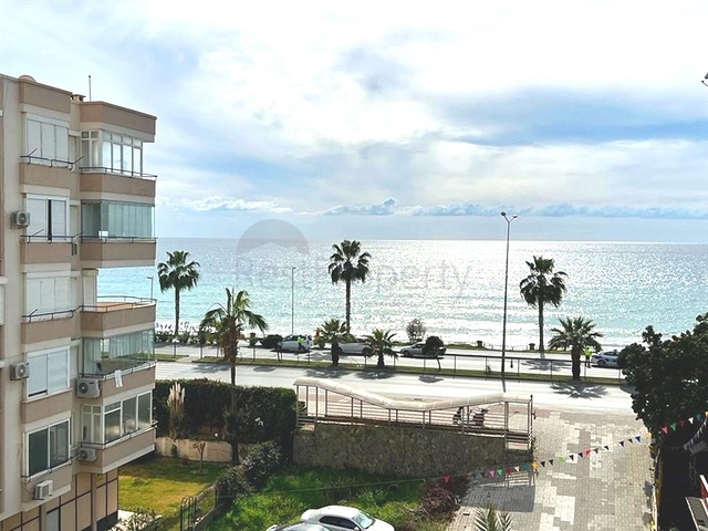 3+1 apartment in Mahmutlar district